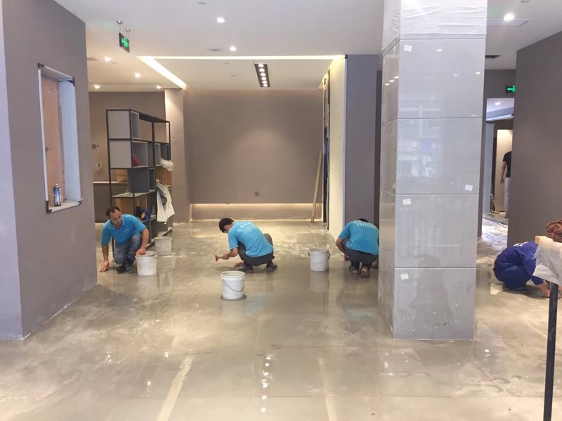 现代家庭保洁新风尚:开荒保洁引领家居清洁潮流